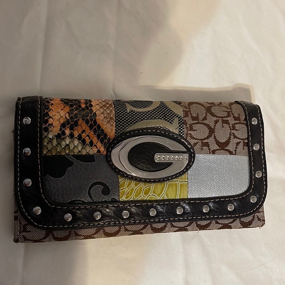 Guess Wallet With Patchwork Design - image 1